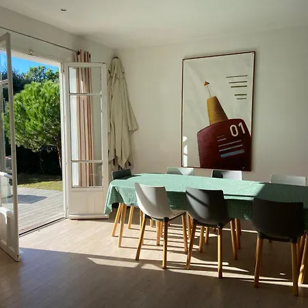 Maison Lumineuse Proche Plages St Palais Sur *